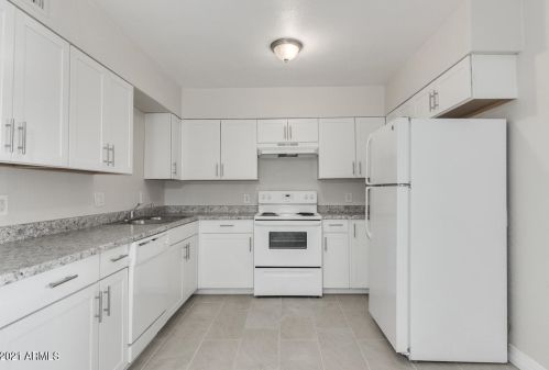 612 28 St, Phoenix AZ 85008-5002 exterior