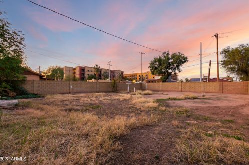 1206 Adams, Phoenix AZ 85034-1120 exterior