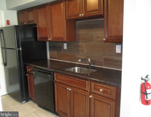 6 Lawrence Ct, Erial NJ  08081-1931 exterior