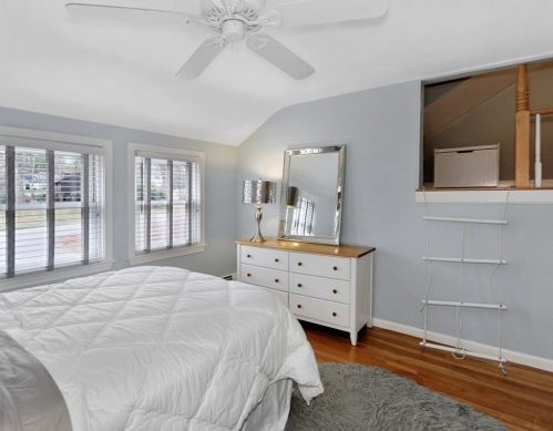 20 Brucewood Rd, Acton MA 01720-4422 exterior