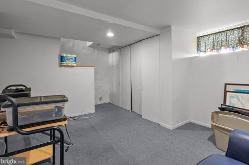 6037 Loretto Ave, Philadelphia PA 19149-3211 exterior