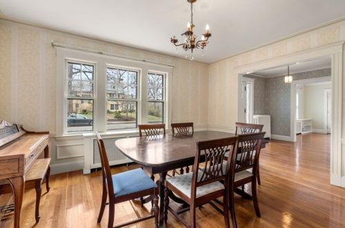 59 Carlton Rd, Newton MA 02468-1916 exterior