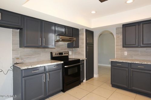 2931 39 Dr, Phoenix AZ 85029-1903 exterior