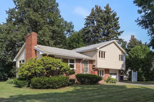 100 Andrew St, Newton, MA 02461-2103