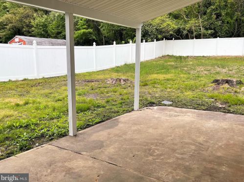 124 Hannold Blvd, West Deptford NJ  08096-1815 exterior