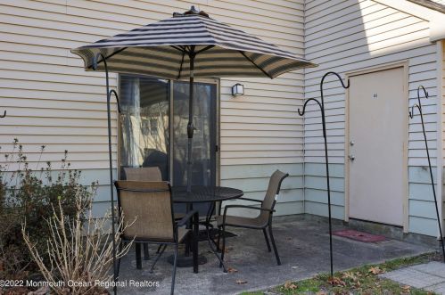 108 Bluebell Dr, Jackson Twp NJ 08527-4110 exterior