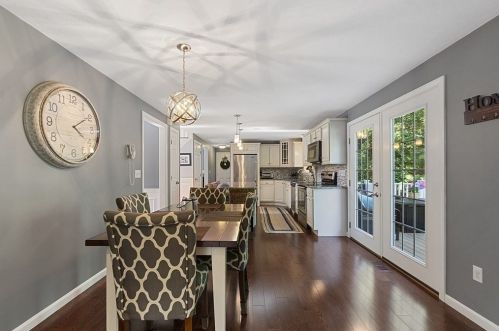 225 Sycamore Dr, Holden MA 01520-1152 exterior