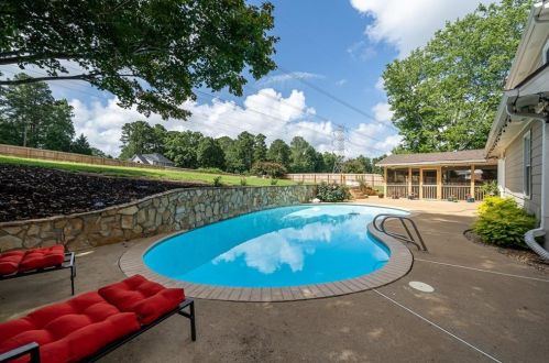 1901 Leiden Ct, Atlanta GA  30338-3634 exterior