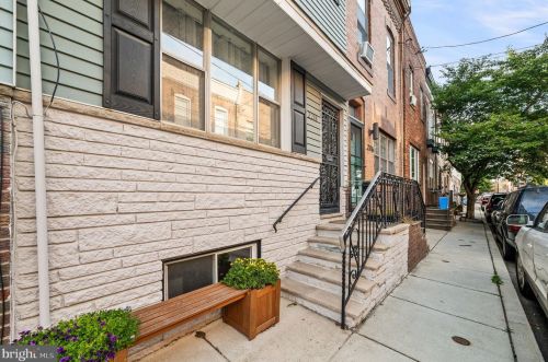 2218 Bancroft St, Philadelphia PA  19132-4420 exterior