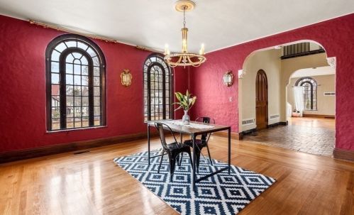 4 Kensington Rd, Worcester MA 01602-1814 exterior