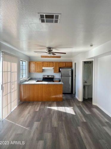 1729 Cambridge Ave, Phoenix AZ  85006-1418 exterior