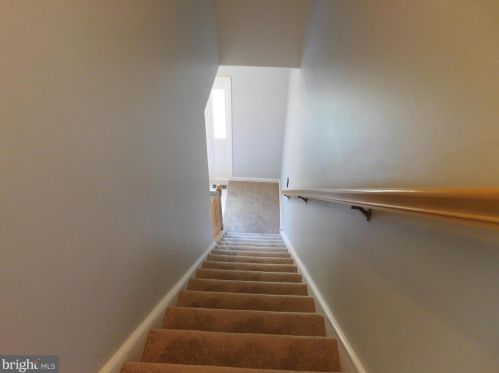 612 Schaeffer Ave, West Deptford NJ 08096-6631 exterior