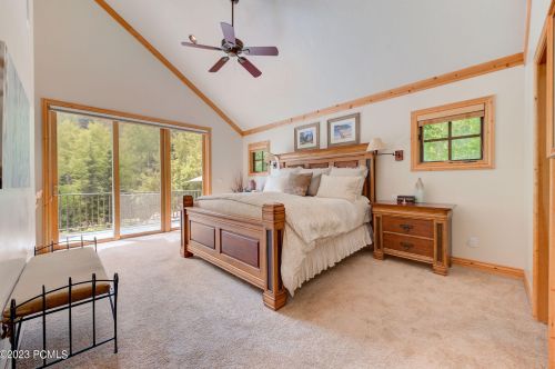 7794 Pinebrook Rd, Park City UT 84098-5348 exterior