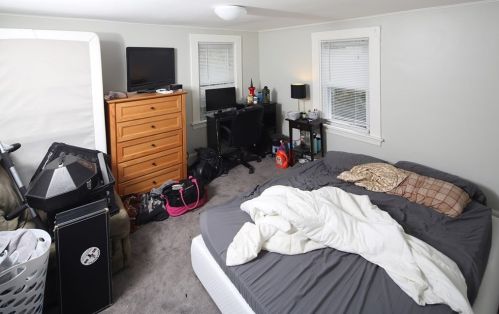 61 Wall St, East Bridgewater MA 02324-1520 exterior