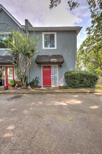 822 Dixie Ave, Atlanta GA  30307-2410 exterior