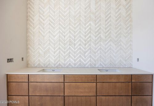 7181 Glenwild Dr, Park City UT 84098-5592 exterior