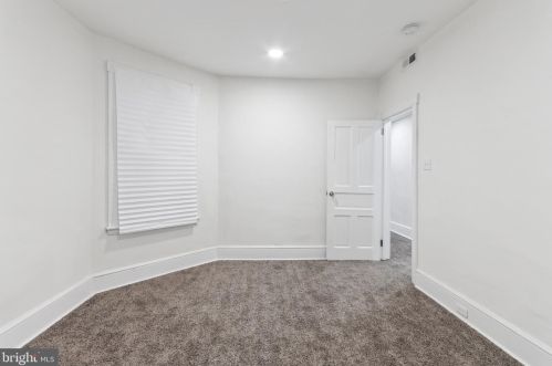 6202 Callowhill St, Philadelphia PA 19151-4102 exterior