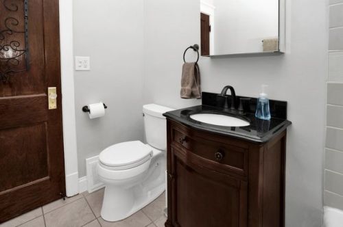 3322 Wenonah Ave, Forest View IL 60402-2928 exterior