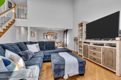 25 Cooks Bridge Rd, Jackson Twp NJ  08527-2524 exterior