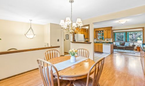 229 C St, Dracut MA 01826-2156 exterior