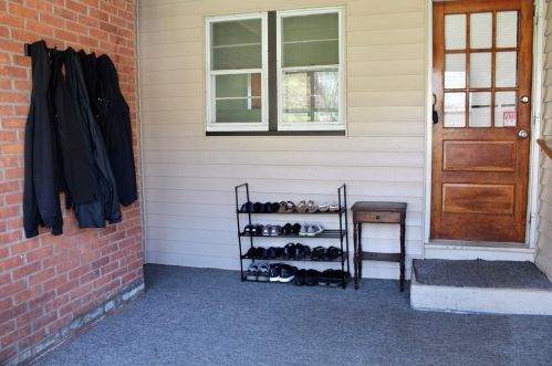 32 Jerome St, Whitman, MA 02382-1506