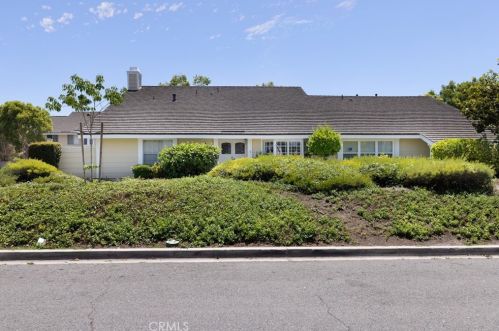 94 Wildwood, Irvine CA 92604-3329 exterior