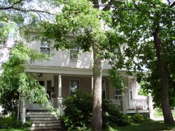 16 Capital St, Newton, MA 02458-1302