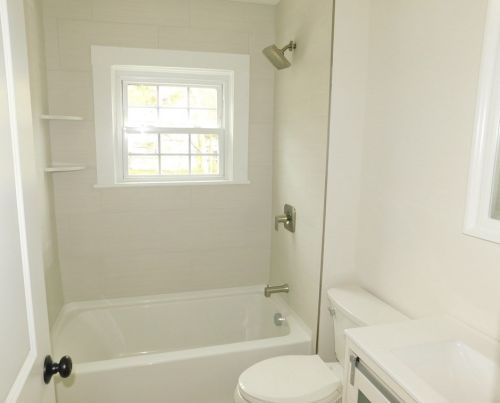 327 Quincy St, Fall River MA  02720-4421 exterior