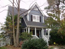 43 Kenwood Ave, Newton, MA 02459-1421