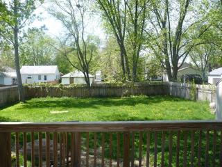 137 Holly St, Dekalb IL  60115-3925 exterior