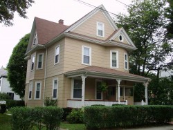 42 Prairie Ave, Newton, MA 02466-2104