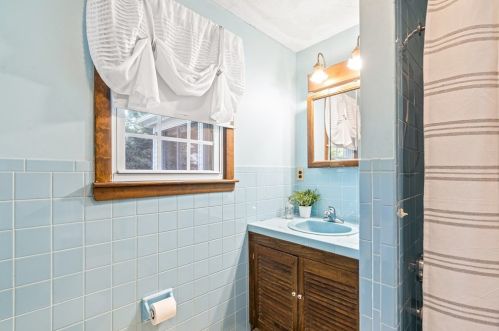 229 C St, Dracut MA 01826-2156 exterior