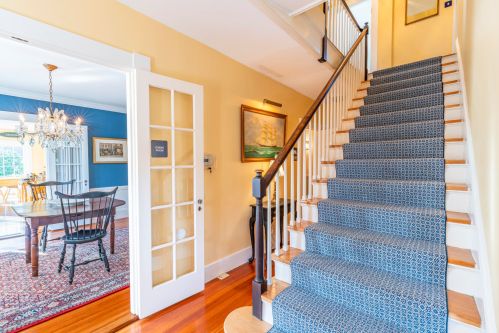 407 Old Harbor Rd, Chatham MA 02633-2375 exterior