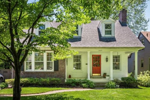 2420 Hawthorne Ave, Louisville, KY 40205-2623