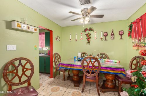 1039 27 Dr, Phoenix AZ 85045-2209 exterior