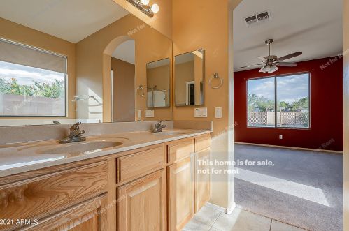 2310 Beverly Rd, Phoenix AZ 85042-7267 exterior