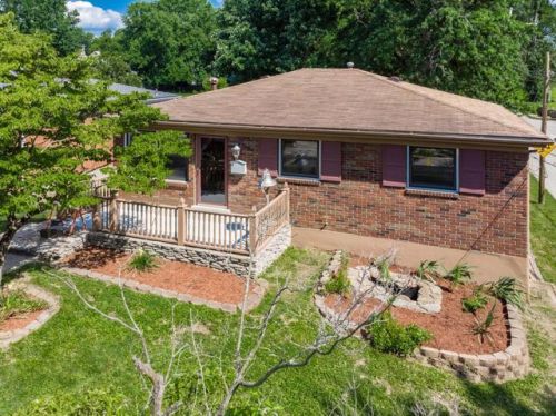 2900 Lindsay Ave, Louisville, KY 40206-1114