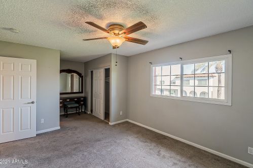 2854 Clarendon Ave, Phoenix AZ 85018-5552 exterior