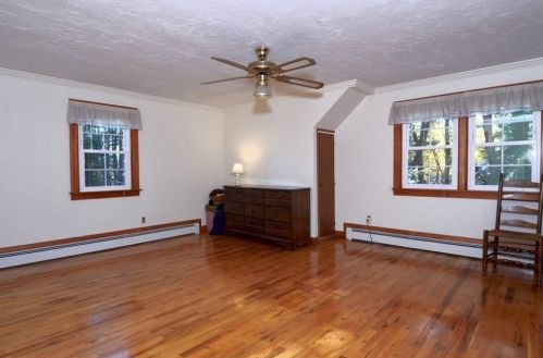 25 Hope Rd, Hingham MA 02043-3465 exterior