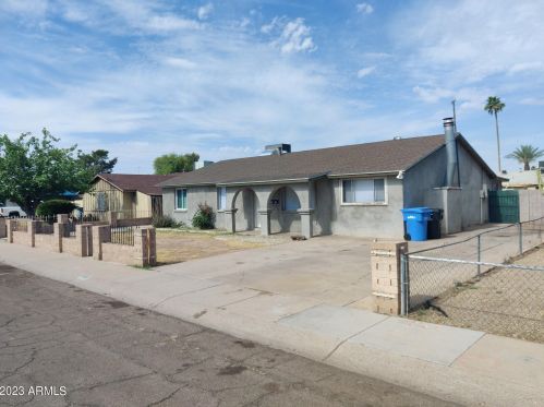 1616 56th Ave, Phoenix AZ  85035-4901 exterior