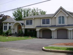 83 Peregrine Rd, Newton, MA 02459-3443