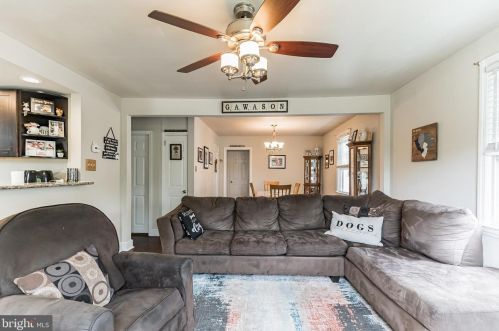 152 Spruce Ave, West Deptford NJ 08093-1118 exterior