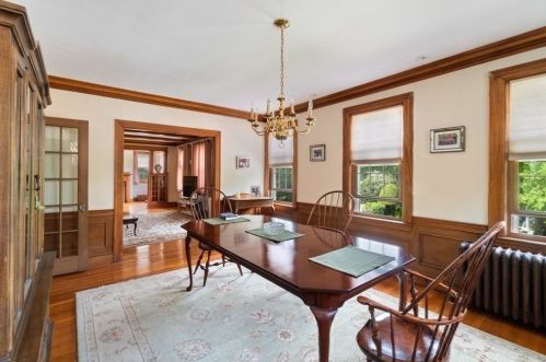 119 Washington St, Newton MA 02458-2250 exterior