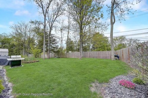 9 Kim Ct, Jackson Twp NJ 08527-2362 exterior