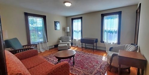 289 Main St, North Brookfield MA 01535-1914 exterior