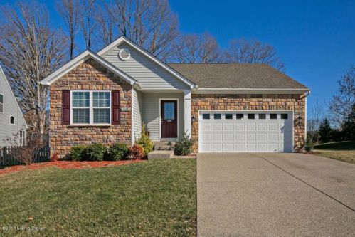 307 Rockcrest View Ct, Louisville KY  40245-3208 exterior