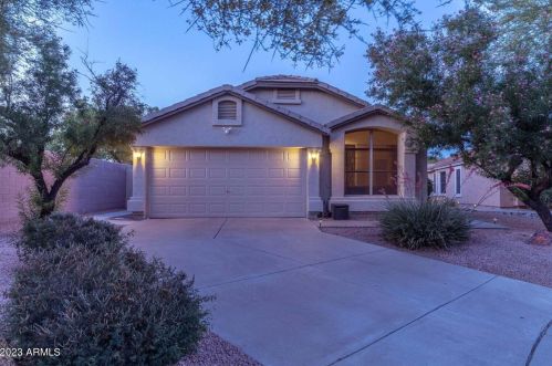 21831 48th St, Phoenix AZ  85054-6701 exterior