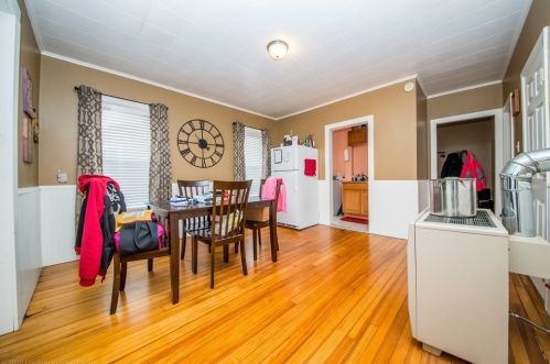 1029 Plymouth Ave, Fall River MA 02721-1939 exterior