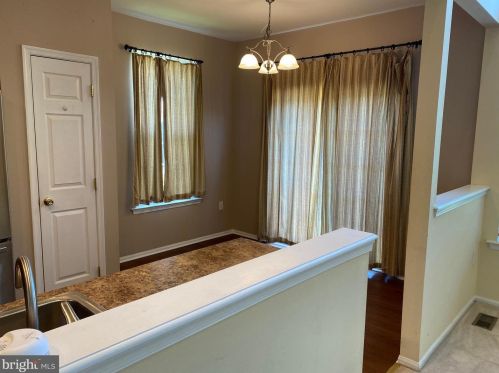 117 Rittenhouse Dr, West Deptford NJ  08096-5111 exterior