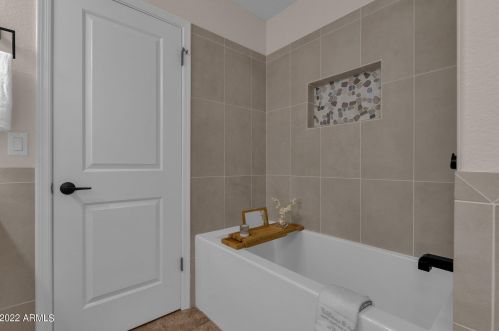 15822 15th Pl, Phoenix AZ  85048-8629 exterior